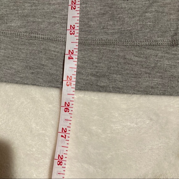 Como Vintage Boho Floral Embroidery Sweatshirt - Picture 6 of 7